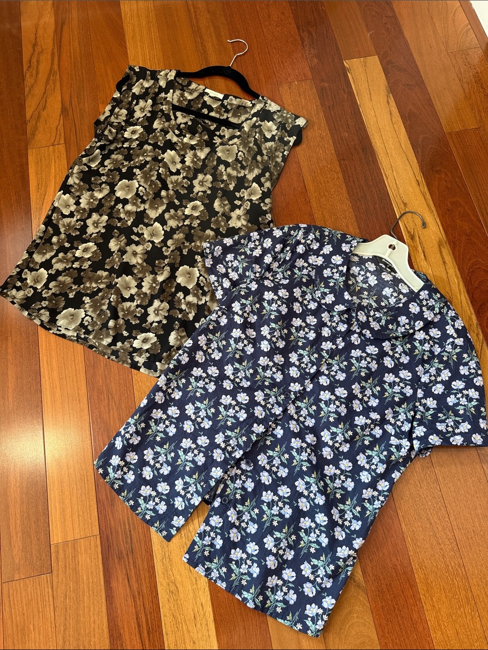 Floral Print Women's Top - Black/Cream and Navy/Blue Options